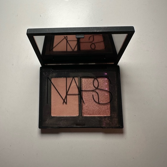 NARS Duo Eyeshadow - Picture 1 of 3